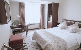 Shanghai Charms Hotel